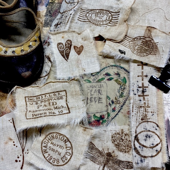 Magnolia Pearl fabric heart & stamped bits - Picture 2 of 4